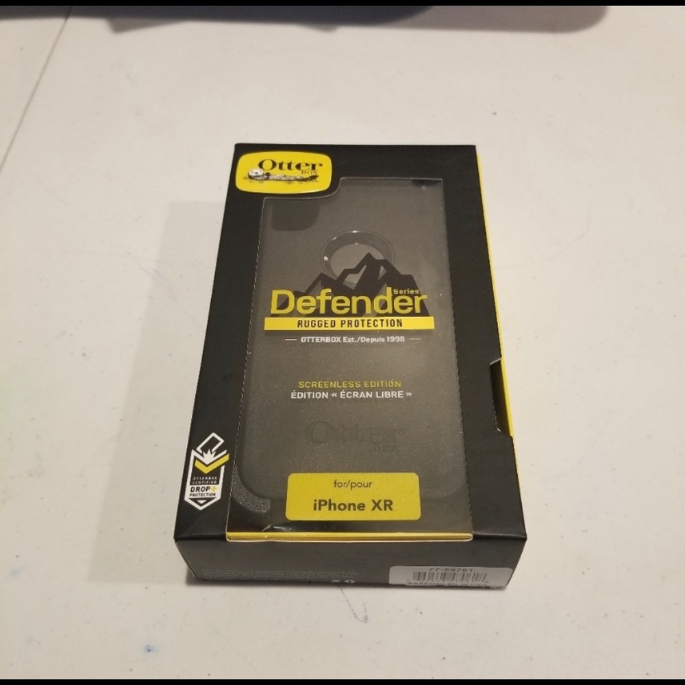 New! iPhone XR Otterbox Case
